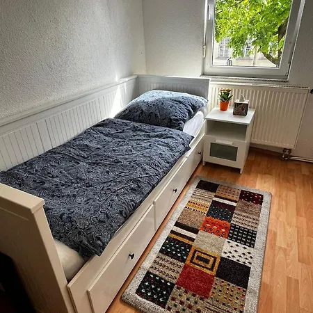 Solo Am Residenzschloss Séjour chez l'habitant *