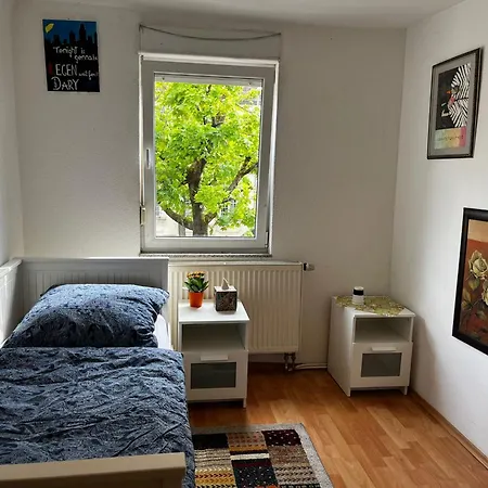 Solo Am Residenzschloss Séjour chez l'habitant *